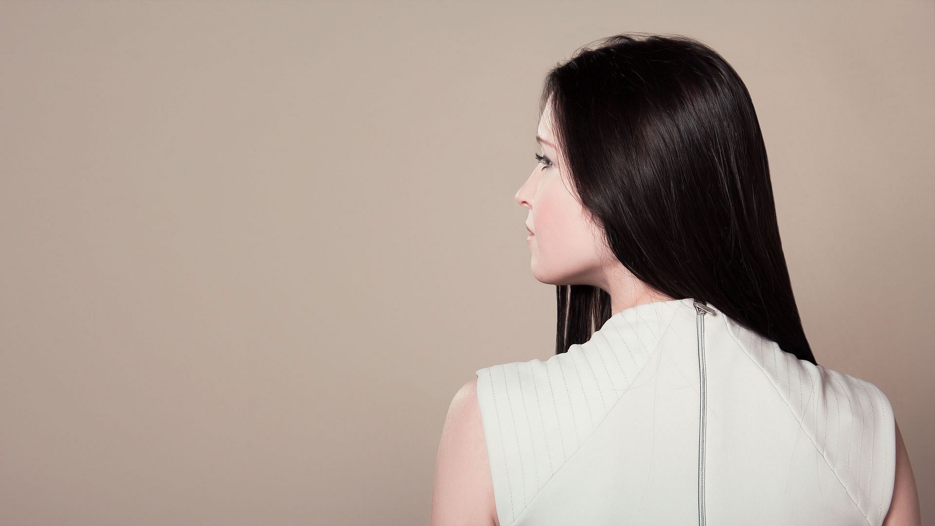 Aloe vera helps retaining moisture in scalp. (Image via Pexels/ Pixabay)